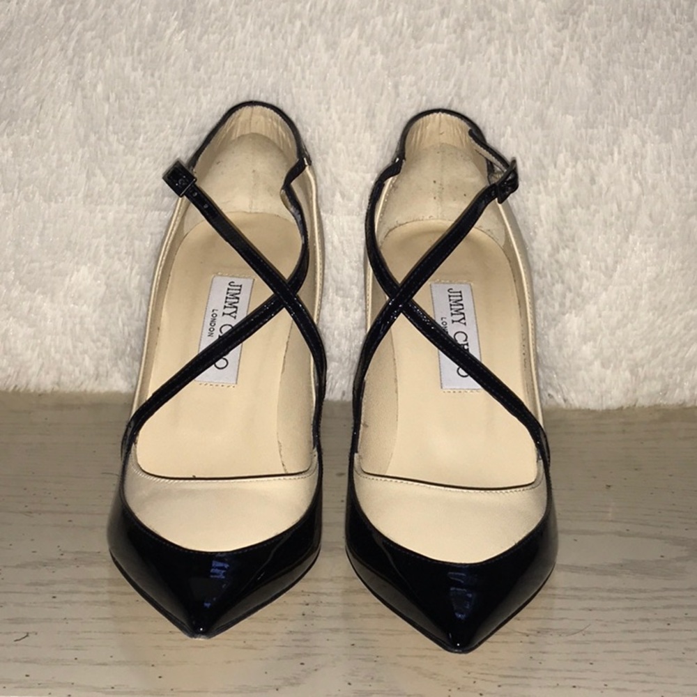 Jimmy Choo Creme w/ Black Patent trim pump 39.5B